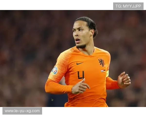 维纳尔杜姆:荷兰中场重返巅峰,挑战新赛季目标! 维纳尔杜姆:荷兰中场重返巅峰,挑战新赛季目标!