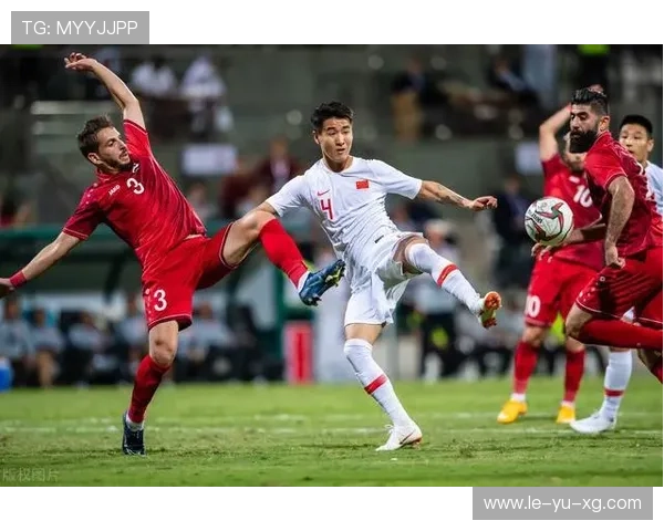 阿尔希拉尔如何应对突发危机？主力前锋伤退，战略主管老张的凌晨决策